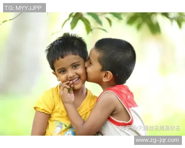 足球明星喜迎女儿降临家庭幸福瞬间温馨时刻尽显父爱光辉